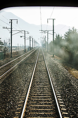 포토 JPG 창문 실내 풍경 사람없음 야외 기찻길 경상남도 하동 국내포토 내부 경상도 파일형식