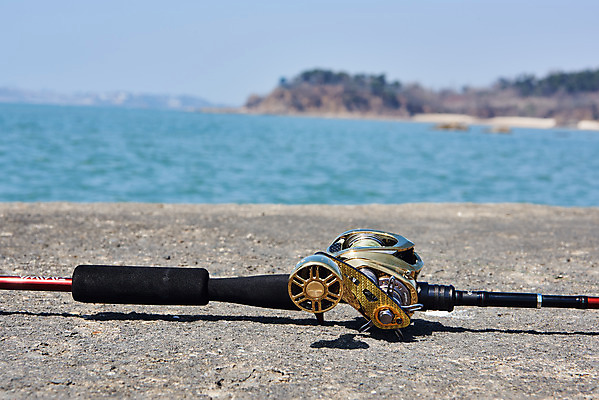 포토 JPG 주간 바다 섬 레저 낚시 아웃도어 취미 사람없음 야외 아웃포커스 낚싯대 서해 궁평항 국내포토 자연요소 촬영기법 항구 낚시용품 경기도 파일형식