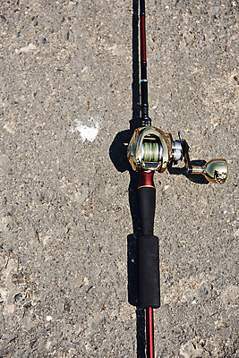 포토 JPG 주간 레저 낚시 바닥 아웃도어 취미 사람없음 야외 하이앵글 돌_바위 낚싯대 궁평항 국내포토 자연요소 뷰포인트 항구 낚시용품 경기도 파일형식