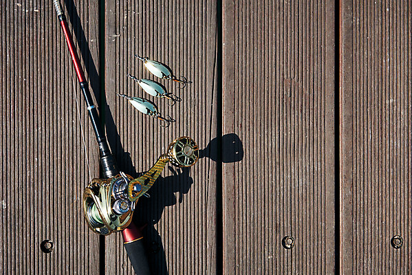 포토 JPG 주간 레저 낚시 바닥 아웃도어 취미 사람없음 야외 하이앵글 낚싯바늘 낚싯대 미끼 궁평항 국내포토 자연요소 뷰포인트 항구 낚시용품 경기도 파일형식