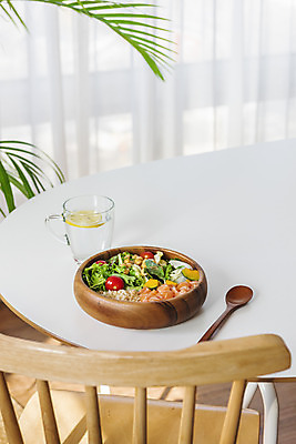 포토 JPG 잎 다이어트 채소 의자 방울토마토 식탁 실내 사람없음 숟가락 레몬 물컵 건강식 단호박 나무그릇 연어샐러드 저칼로리식단 현미밥 국내포토 식물 그릇 음식 가구 토마토 과일 탁자 호박 밥 수저 건강 내부 목재 컵 샐러드 식단 저칼로리 파일형식