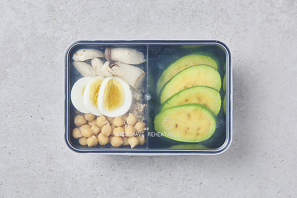 포토 JPG 스튜디오촬영 다이어트 포장 회색배경 실내 사람없음 하이앵글 도시락 삶은계란 애호박 건강식 도시락통 병아리콩 새송이버섯 저칼로리식단 포장용기 국내포토 음식 뷰포인트 백그라운드 호박 콩 건강 내부 계란 버섯 회색 용기_그릇 계란요리 식단 저칼로리 포장재료 파일형식