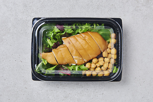 포토 JPG 스튜디오촬영 다이어트 채소 포장 회색배경 실내 사람없음 하이앵글 샐러드 도시락 건강식 닭가슴살 도시락통 병아리콩 저칼로리식단 포장용기 국내포토 음식 뷰포인트 백그라운드 콩 건강 내부 닭고기 회색 용기_그릇 식단 저칼로리 포장재료 파일형식