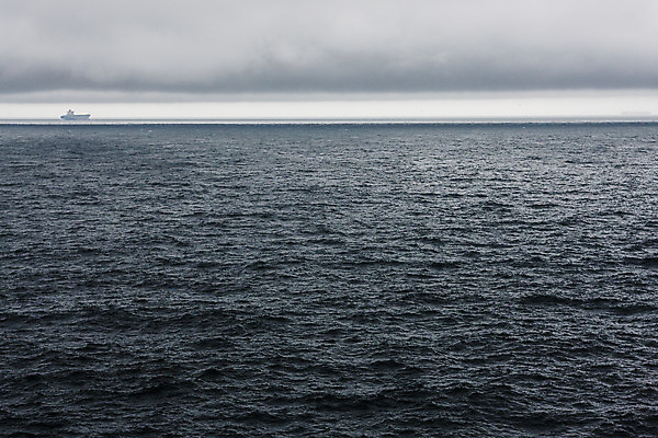 포토 JPG 주간 바다 풍경 사람없음 야외 경상남도 남해 거제도 국내여행 선박 국내포토 자연요소 섬 여행 수상교통 경상도 거제 파일형식