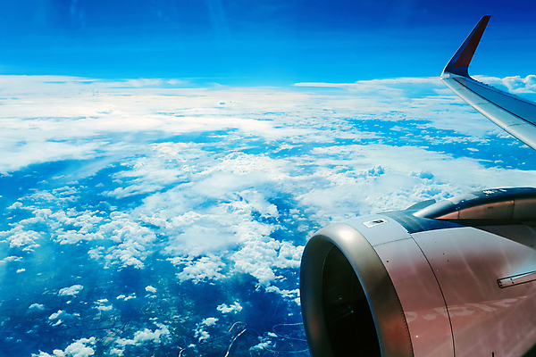 포토 JPG 해외이미지 구름 무료이미지 백그라운드 하늘 바람 날씨 비행기 사람없음 공중 관광지 수평선 해외202105 해외포토 자연요소 여행 항공교통 대중교통 파일형식