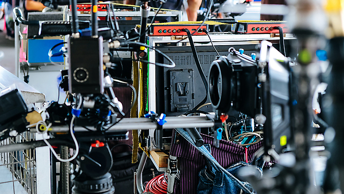 포토 JPG 해외이미지 실내 사람없음 소프트포커스 영화 영화촬영 영화산업 영화카메라 촬영장비 해외202105 해외포토 산업 문화예술 촬영기법 내부 카메라 촬영 도구 파일형식