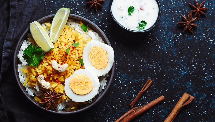 포토 JPG 해외이미지 접시 밥 요리 사람없음 계란 식사 튀김 냄비 굽기 향신료 라임 북쪽 노른자 요거트 마살라 파키스탄 해외202105 해외포토 식기 아시아 음식 과일 유제품 알 솥 구이 방향 향미료 파일형식