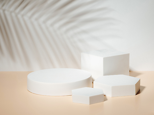 포토 JPG 해외이미지 모양 무료이미지 잎 포장 추상 그림자 서기 사람없음 화장품 무대 그늘 받침대 진열장 쇼 패키지 기하학 소매 단상 구성 지휘대 목업 스타일 카피스페이스 미니멀리스트 해외202105 해외포토 식물 무늬 모션 뷰티 공백 파일형식 무료콘텐츠