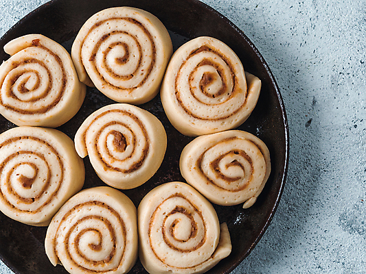 포토 JPG 해외이미지 디저트 사람없음 롤빵 시나몬 해외202105 시나몬롤 해외포토 음식 빵 파일형식