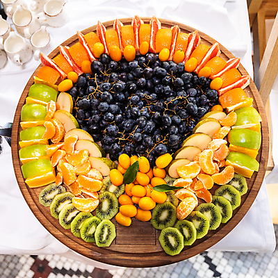 포토 JPG 해외이미지 식기 접시 포크 토마토 과일 탁자 포도 밥 치즈 키위 육류 스테이크 요리 사람없음 주방 식당 식사 당근 샐러드 소고기 튀김 뜨거움 사과 바비큐 올리브 브라질 경영 해외202105 해외포토 열매 음식 가구 채소 식재료 비즈니스 유제품 뿌리채소 서양음식 상점 남아메리카 파일형식