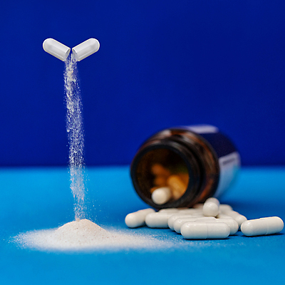 포토 JPG 해외이미지 병원 사람없음 치료 파란색 약 고통 의사 잠 바이러스 질병 두통 처방 조제 기침 마약 우울증 인플루엔자 증상 화학물질 항생제 해외202105 해외포토 감정 컬러 의학 의료진 화학 만들기 파일형식