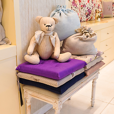 포토 JPG 해외이미지 어린이 새끼 백그라운드 의자 오렌지 곰 포옹 놀이 오리 사람없음 친구 장난감 노란색 쌓기 바구니 우정 미니어처 강아지 군중 부드러움 솜털 동반자 해외202105 해외포토 동물 컬러 가구 과일 포유류 관계 안기 모션 조류 사람 반려동물 모형 감각 개 파일형식