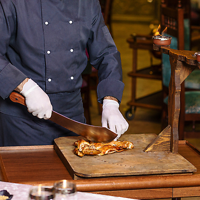 포토 JPG 해외이미지 재료 실내 요리 사람없음 식당 요리사 소고기 허브 로즈메리 등심 해외202105 해외포토 식물 직업 육류 내부 상점 파일형식