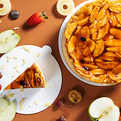 포토 JPG 해외이미지 종이 과일 디저트 사람없음 쿠키 케이크 견과류 축하 사과 설탕 컵케이크 뿌리기 산딸기 호두 꿀 바닐라 오트밀 해외202105 해외포토 음식 컨셉 모션 파일형식 귀리