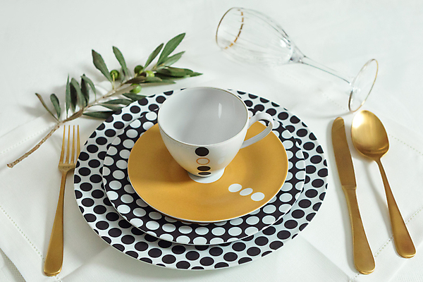 포토 JPG 해외이미지 식기 접시 주방용품 사람없음 컵 세트 주방 기구 도자기 우아함 오브젝트 해외202105 해외포토 생활용품 컨셉 파일형식