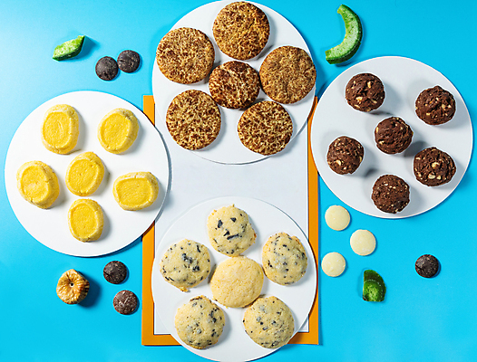 포토 JPG 해외이미지 과일 디저트 종류 사람없음 파티 쿠키 케이크 초콜릿 빵집 견과류 축하 설탕 컵케이크 뿌리기 산딸기 호두 건포도 바닐라 오트밀 해외202105 해외포토 음식 컨셉 모션 포도 이벤트 상점 건과일 파일형식 귀리