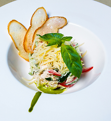 포토 JPG 해외이미지 접시 토마토 채소 양파 오이 치즈 파슬리 옥수수 요리 사람없음 여러개 샐러드 혼합 상추 아보카도 페타치즈 해외202105 해외포토 식기 음식 다수 과일 유제품 곡류 파일형식