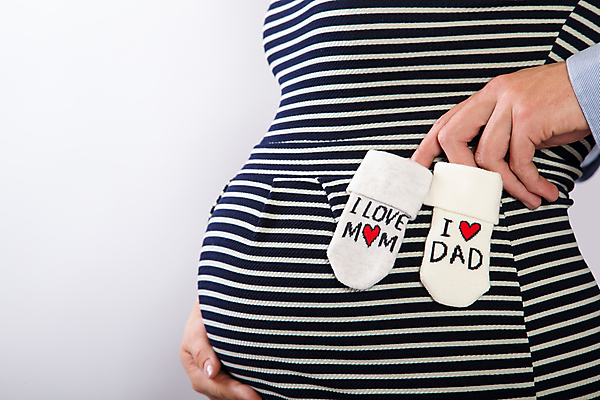 포토 JPG 해외이미지 백인 무료이미지 라이프스타일 손 행복 어린이 가족 엄마 관리 사랑 사람 성인 사람없음 부모 임산부 임신 터치 육아 아기 잡기 기다림 큼 예측 태아 천국 복부 해외202105 해외포토 서양인 감정 컨셉 관계 모션 생활 신체부위 크기 파일형식 무료콘텐츠