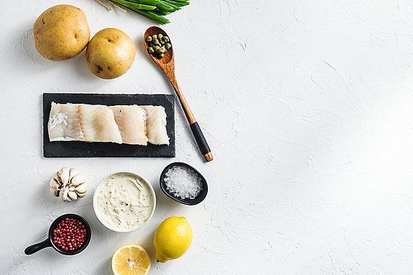 포토 JPG 해외이미지 유럽 음식 채소 재료 감자 패스트푸드 어류 옥수수 요리 사람없음 정크푸드 해산물 날것 테이크아웃 길거리음식 해외202105 해외포토 나라 곡류 수중동물 인스턴트 파일형식