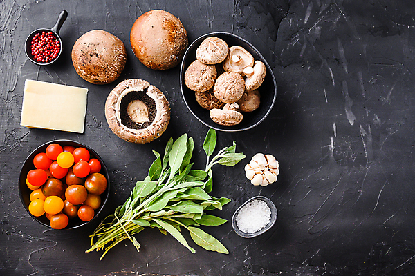 포토 JPG 해외이미지 식물 음식 토마토 채소 재료 치즈 요리 동양인 사람없음 일본 중국 버섯 허브 날것 폭식 세이지 해외202105 해외포토 아시아 유제품 인종 파일형식