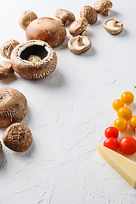 포토 JPG 해외이미지 식물 음식 토마토 채소 재료 치즈 요리 동양인 사람없음 일본 중국 버섯 허브 날것 폭식 세이지 해외202105 해외포토 아시아 유제품 인종 파일형식