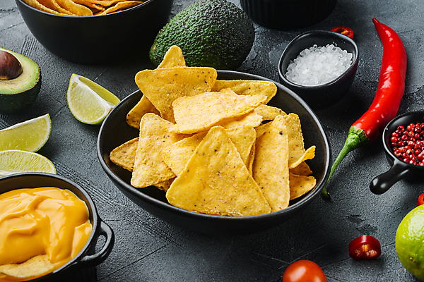 포토 JPG 해외이미지 음식 회색배경 치즈 옥수수 사람없음 노란색 조미료 매움 모음 아보카도 타코 과카몰리 짠맛 해외202105 해외포토 컬러 백그라운드 과일 유제품 곡류 한글 회색 소스_음식 맛 향미료 파일형식