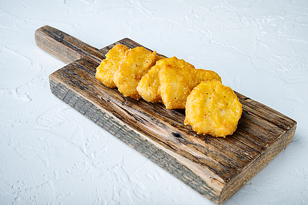 포토 JPG 해외이미지 음식 패스트푸드 요리 사람없음 치킨 흰배경 해외202105 해외포토 백그라운드 흰색 인스턴트 닭고기요리 파일형식