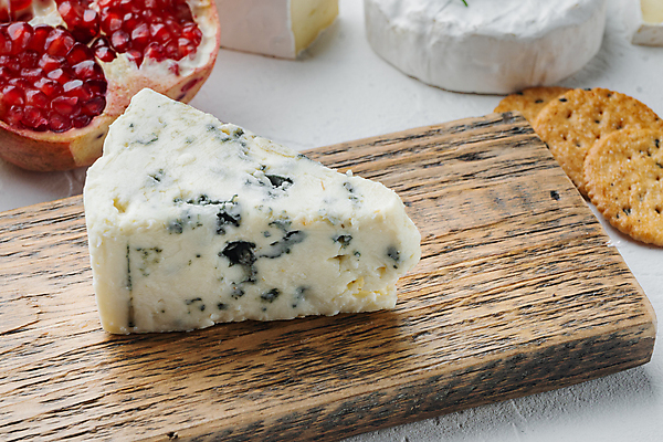 포토 JPG 해외이미지 음식 조각 치즈 사람없음 크림 흰배경 블루치즈 해외202105 해외포토 백그라운드 유제품 흰색 파일형식