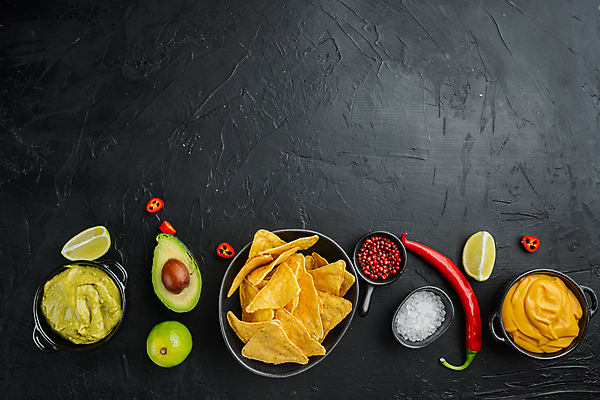 포토 JPG 해외이미지 음식 검은배경 치즈 옥수수 사람없음 노란색 조미료 매움 모음 아보카도 타코 과카몰리 짠맛 카피스페이스 해외202105 해외포토 컬러 백그라운드 과일 유제품 곡류 한글 검은색 공백 소스_음식 맛 향미료 파일형식