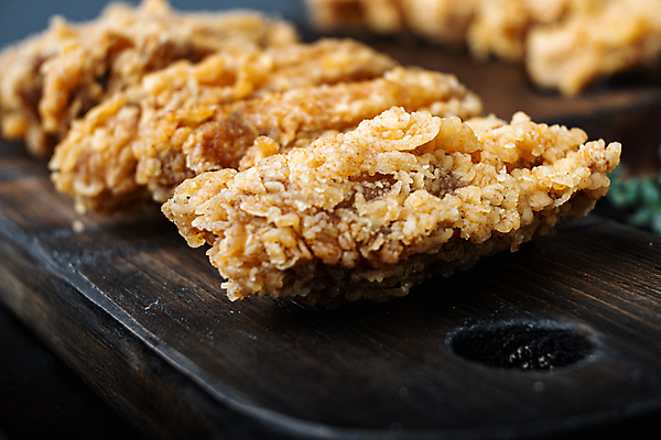 포토 JPG 해외이미지 음식 요리 사람없음 치킨 나무배경 해외202105 해외포토 백그라운드 닭고기요리 파일형식