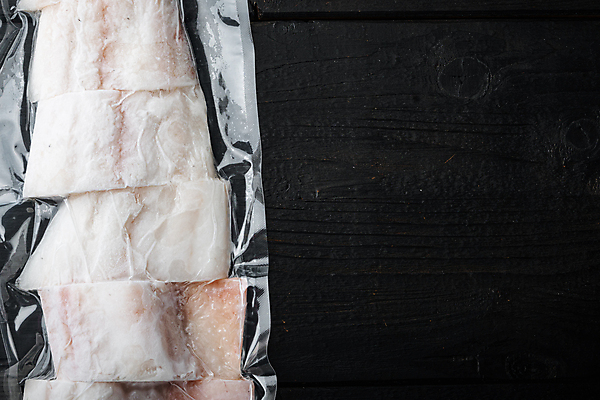 포토 JPG 해외이미지 재료 검은배경 육류 어류 사람없음 시장 해산물 날것 팩 진공 파우치 카피스페이스 해외202105 진공포장 해외포토 레이스천 백그라운드 가방 식재료 포장 검은색 수중동물 화장품 공백 직물 파일형식