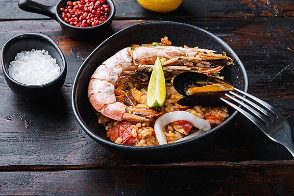 포토 JPG 해외이미지 음식 밥 조개 새우 사람없음 치킨 해산물 홍합 나무배경 해외202105 해외포토 백그라운드 어패류 갑각류 닭고기요리 파일형식