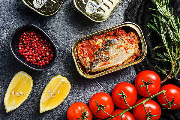 포토 JPG 해외이미지 선 토마토 채소 재료 육류 어류 요리 사람없음 빛 뚜껑 게 기름 참치 레몬 해산물 고등어 통조림 실린더 철강 해외202105 해외포토 음식 과일 식재료 갑각류 수중동물 파일형식