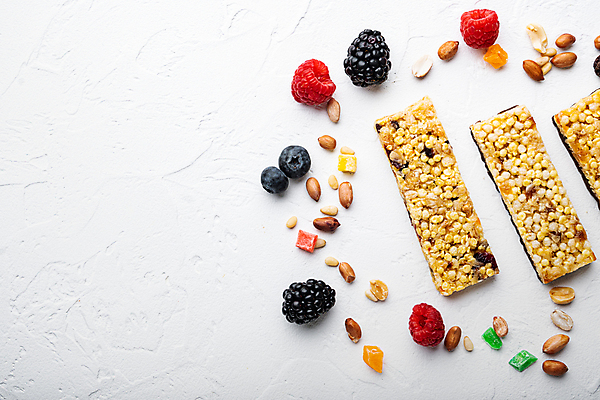 포토 JPG 해외이미지 열매 음식 과일 건조 사람없음 견과류 바 설탕 시리얼 밀 흰배경 블루베리 깨 아몬드 섬유 꿀 건포도 뮤즐리 에너지바 오트밀 크랜베리 카피스페이스 슈퍼푸드 귀리 그래놀라 해외202105 해외포토 식물 백그라운드 식재료 포도 곡류 공백 흰색 직물 조미료 건강식품 건과일 파일형식