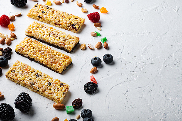 포토 JPG 해외이미지 무료이미지 열매 음식 과일 건조 사람없음 견과류 바 설탕 시리얼 밀 흰배경 블루베리 깨 아몬드 섬유 꿀 건포도 뮤즐리 에너지바 오트밀 크랜베리 카피스페이스 슈퍼푸드 귀리 그래놀라 해외202105 해외포토 식물 백그라운드 식재료 포도 곡류 공백 흰색 직물 조미료 건강식품 건과일 파일형식 무료콘텐츠