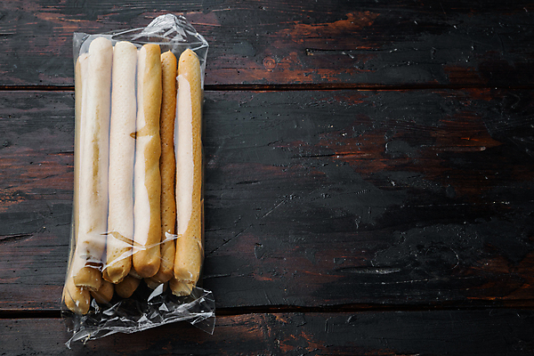 포토 JPG 해외이미지 빵 사람없음 빵집 밀 로즈메리 그리시니 카피스페이스 나무배경 해외202105 해외포토 음식 백그라운드 곡류 상점 공백 허브 파일형식