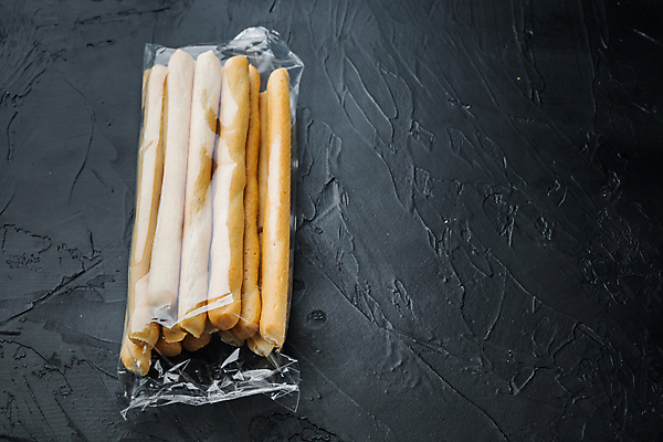 포토 JPG 해외이미지 빵 검은배경 사람없음 빵집 밀 로즈메리 그리시니 해외202105 해외포토 음식 백그라운드 곡류 상점 검은색 허브 파일형식