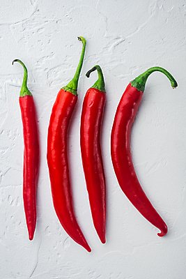 포토 JPG 해외이미지 식재료 실내 사람없음 여러개 흰배경 홍고추 해외202105 해외포토 다수 백그라운드 고추 내부 흰색 파일형식