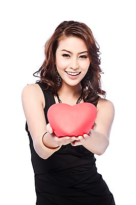 포토 JPG 스튜디오촬영 서양인 외국인 해외기획촬영 여자 행복 2010년태국 포즈 모션 실내 사랑 한명 서기 미소 웃음 들기 사람 이벤트 상반신 20대 성인 파티 기쁨 하트 즐거움 여자만 여자한명만 성인여자만 청년만 청년여자만 성인한명만 청년여자한명만 성인여자한명만 성인만 국내포토 모양 1 감정 표정 인종 청년 내부 파일형식