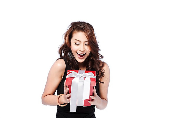 포토 JPG 스튜디오촬영 서양인 외국인 해외기획촬영 여자 행복 2010년태국 포즈 모션 실내 표정 선물 한명 미소 웃음 들기 사람 이벤트 상반신 20대 성인 선물상자 상자 파티 놀람 기쁨 즐거움 여자만 여자한명만 성인여자만 청년만 청년여자만 성인한명만 청년여자한명만 성인여자한명만 성인만 국내포토 1 감정 인종 청년 내부 파일형식