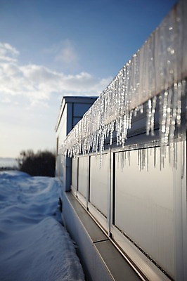 포토 JPG 주간 구름 해외기획촬영 계절 설경 겨울 2010년일본 자연 하늘 풍경 사람없음 야외 건물 일본 얼음 눈 홋카이도 고드름 국내포토 자연요소 건축물 아시아 날씨 생태계 파일형식