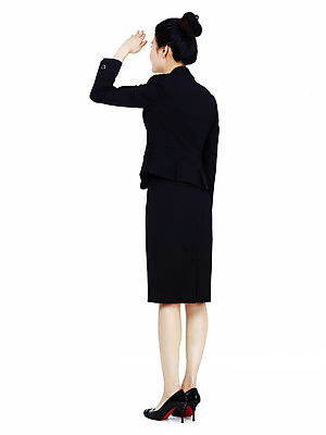 포토 JPG 스튜디오촬영 전신 여자 포즈 비즈니스 모션 실내 한명 서기 누끼 사람 동양인 정장 손짓 20대 성인 뒷모습 비즈니스라이프 한국인 비즈니스우먼 여자만 여자한명만 성인여자만 청년만 청년여자만 성인한명만 청년여자한명만 성인여자한명만 성인만 국내포토 1 라이프스타일 옷 뷰포인트 인종 청년 내부 직장인 파일형식