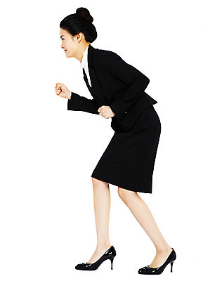 포토 JPG 스튜디오촬영 전신 여자 포즈 비즈니스 모션 실내 한명 누끼 사람 동양인 정장 20대 성인 비즈니스라이프 달리기 한국인 비즈니스우먼 여자만 여자한명만 성인여자만 청년만 청년여자만 성인한명만 청년여자한명만 성인여자한명만 성인만 국내포토 1 라이프스타일 옷 인종 청년 내부 직장인 파일형식