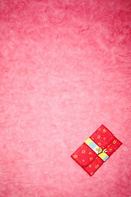 포토 JPG 스튜디오촬영 한국전통 전통 잡화 명절 백그라운드 새해 전통소품 실내 사람없음 장식 빨간색 지갑 한지 오브젝트 국내포토 기념일 종이 컬러 한국 내부 파일형식