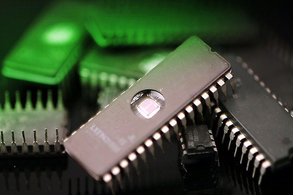 포토 JPG 스튜디오촬영 과학 첨단산업 실내 정보기술 근접촬영 사람없음 아웃포커스 기계 과학기술 부속품 분석 오브젝트 하이테크 반도체 반도체산업 국내포토 산업 뷰포인트 컨셉 기술 촬영기법 내부 파일형식