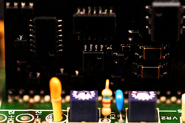 포토 JPG 스튜디오촬영 과학 백그라운드 첨단산업 실내 정보기술 근접촬영 사람없음 아웃포커스 기계 과학기술 부속품 회로판 분석 오브젝트 하이테크 반도체 반도체산업 전자회로 국내포토 산업 뷰포인트 컨셉 기술 촬영기법 내부 파일형식