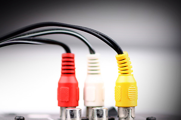 포토 JPG 스튜디오촬영 선 줄 실내 정보기술 근접촬영 사람없음 아웃포커스 전자제품 전선 플러그 코드 연결 분석 오브젝트 케이블선 국내포토 뷰포인트 컨셉 기술 촬영기법 내부 파일형식