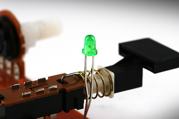 포토 JPG 스튜디오촬영 과학 실내 정보기술 근접촬영 사람없음 아웃포커스 기계 과학기술 부속품 분석 오브젝트 하이테크 국내포토 뷰포인트 컨셉 기술 촬영기법 내부 파일형식