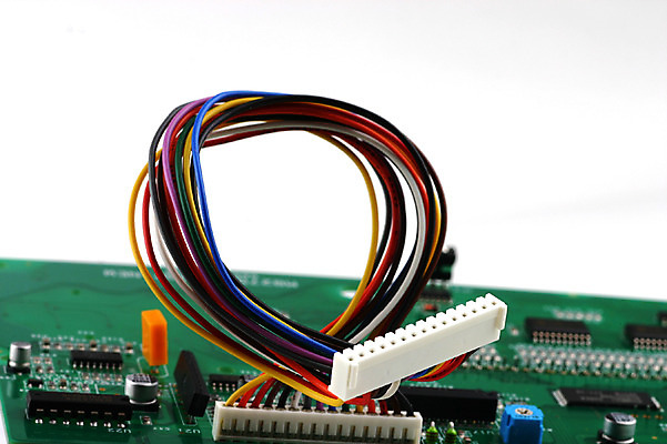 포토 JPG 스튜디오촬영 선 과학 첨단산업 실내 정보기술 근접촬영 사람없음 아웃포커스 기계 과학기술 전선 부속품 회로판 분석 오브젝트 하이테크 반도체 반도체산업 전자회로 국내포토 산업 뷰포인트 컨셉 기술 촬영기법 내부 파일형식