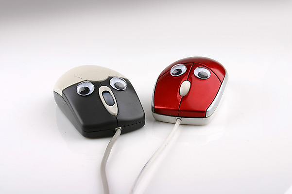 포토 JPG 스튜디오촬영 캐릭터 선 실내 정보기술 사람없음 전자제품 컴퓨터 컴퓨터용품 기계 도구 마우스 눈동자 분석 오브젝트 휠마우스 안구 국내포토 컨셉 기술 내부 신체부위 눈_신체부위 파일형식